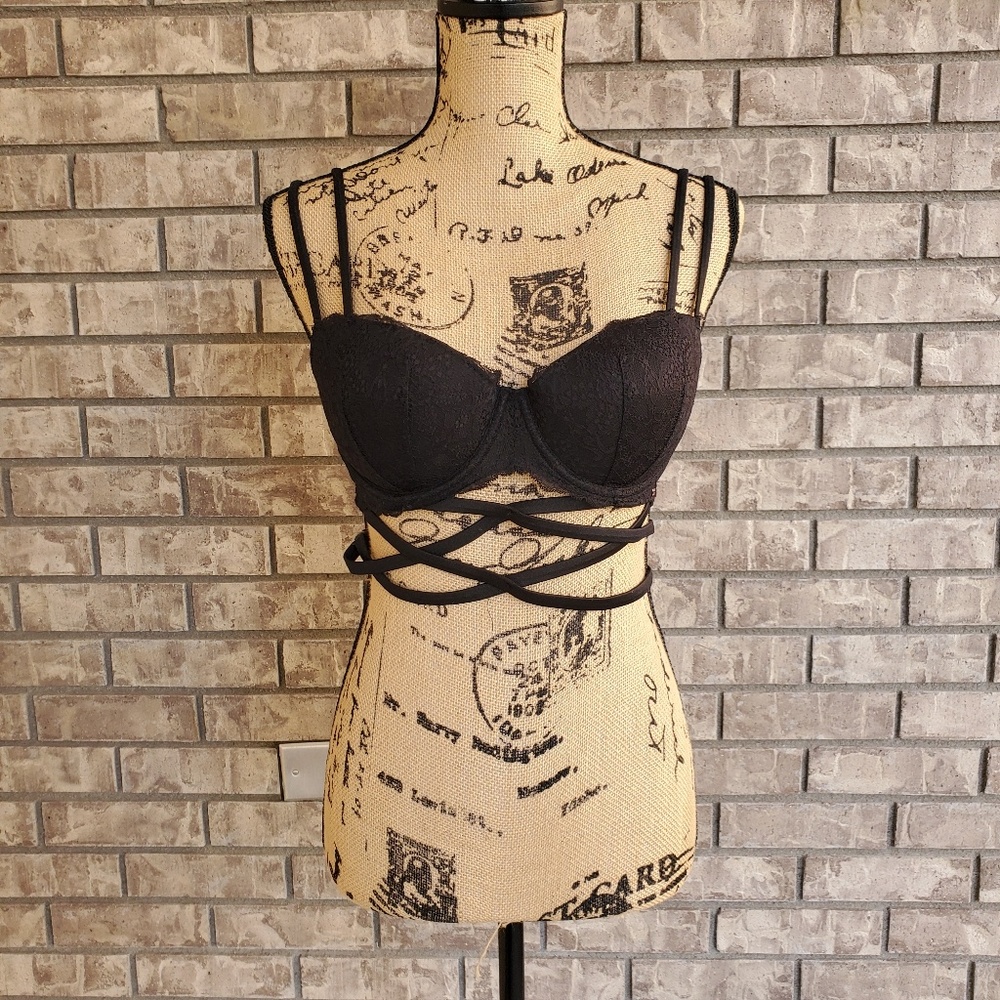 PINK VS Date push-up Black lace Bra 🖤🖤